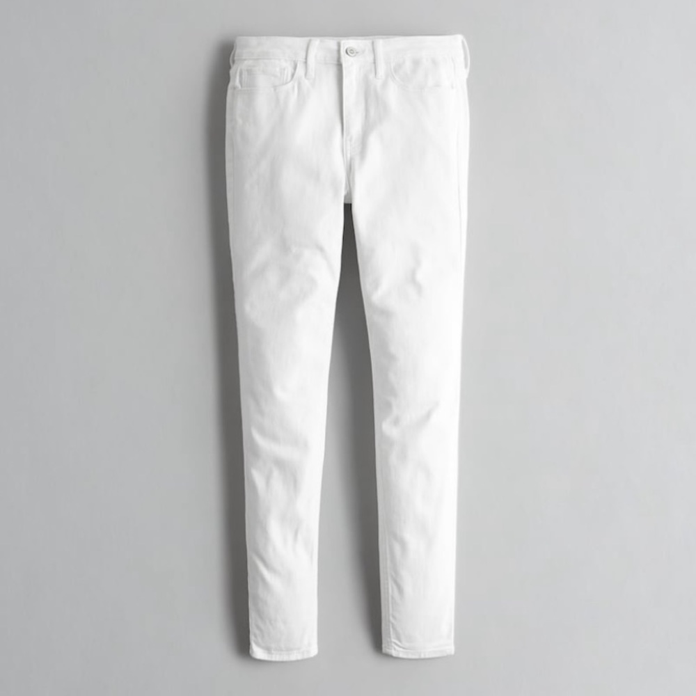 White Hollister skinny jeans